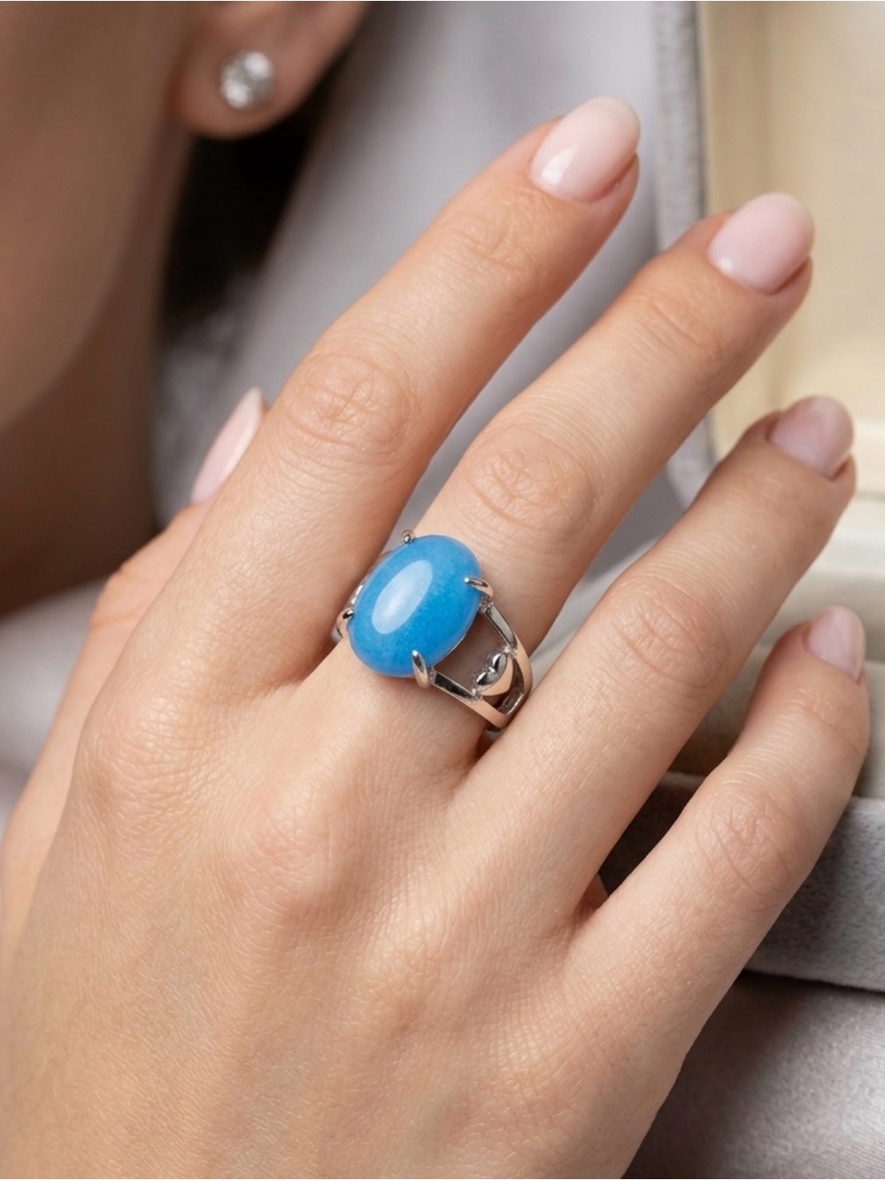 Elegant Silver Ring with Light Blue Cabochon Stone Size 8